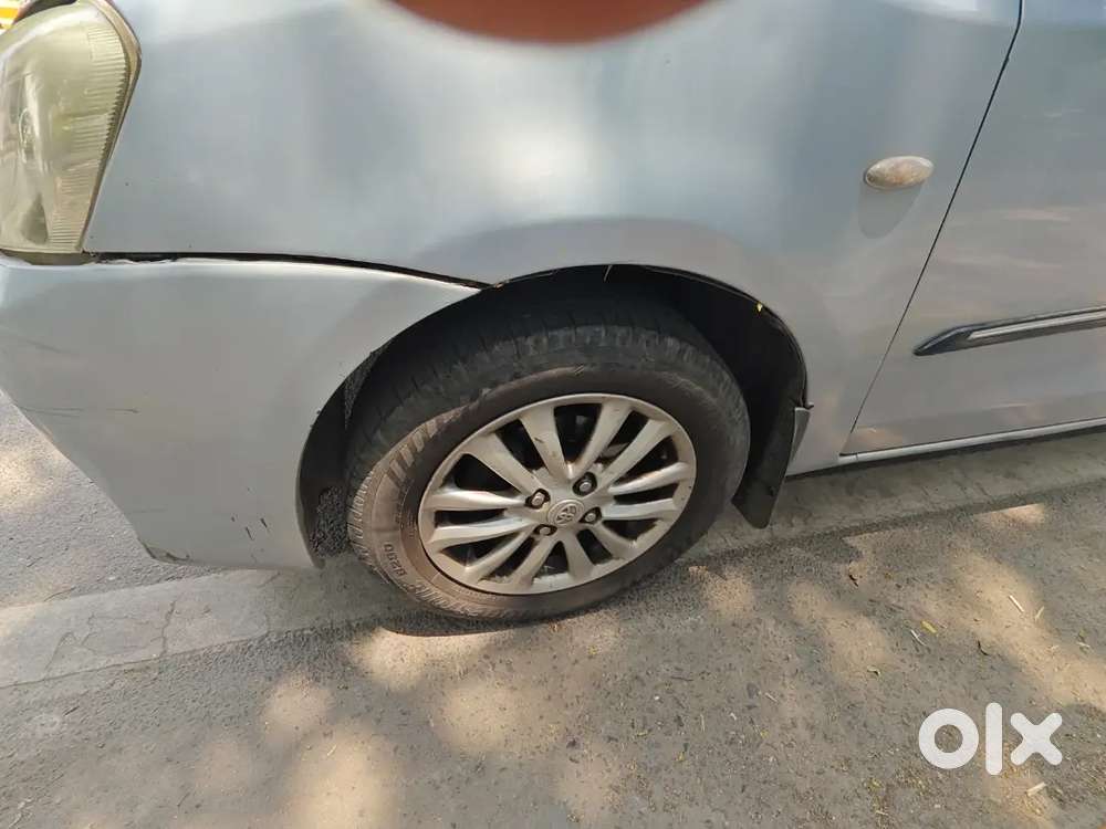Toyota Etios 2011 Petrol & Cng  Well Maintained