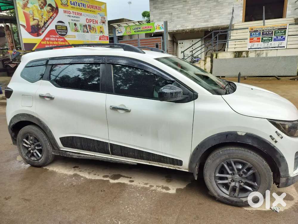 Renault Triber 2020 Petrol