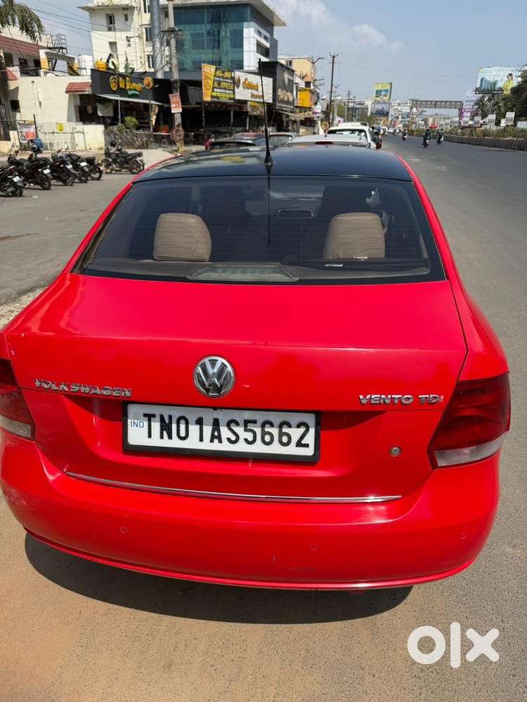 Vento Red Color 1.6 Highline Diesel Excellent Condition