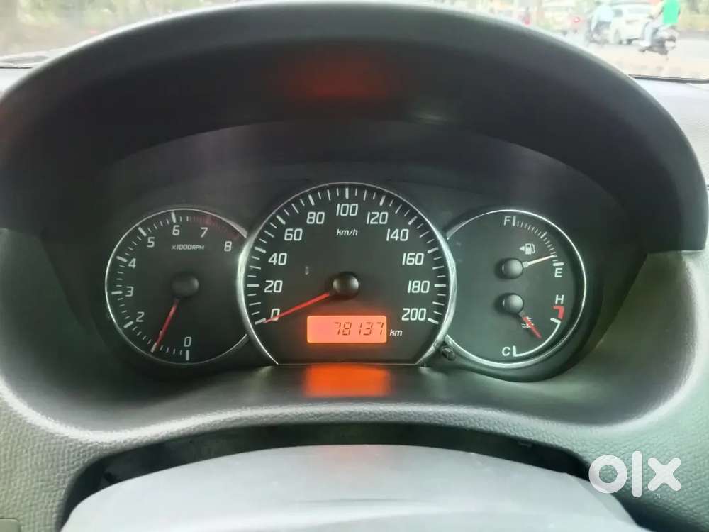 Maruti Suzuki Swift Dzire 2011 Petrol Well Maintained