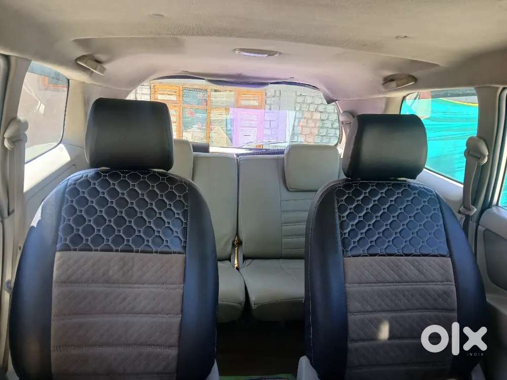 Toyota Innova 2.5v Top Model
