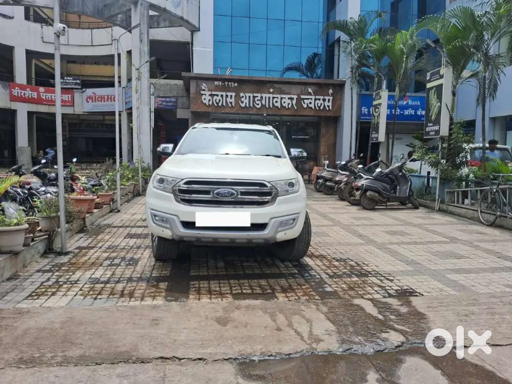 Ford Endeavour Titanium 2017