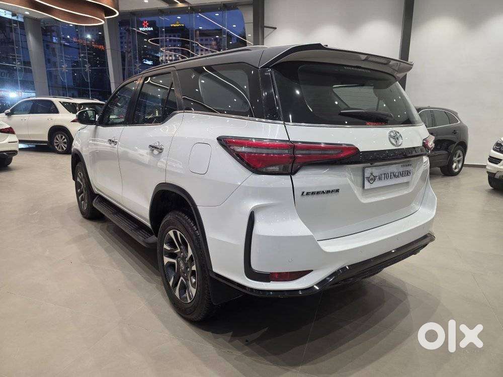 Toyota Fortuner Legender 4x2 At 2.8, 2022, Diesel