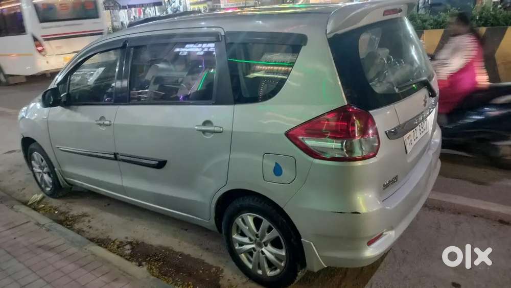 Maruti Suzuki Ertiga 2015 Diesel 110000 Km Driven