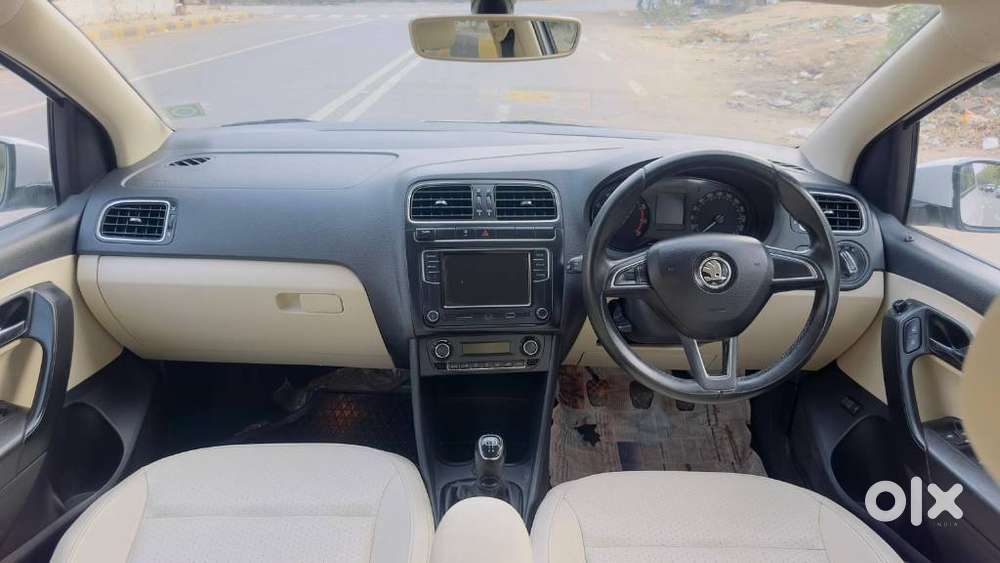 Skoda Rapid 2013-2016 1.6 Mpi Elegance Black Package, 2017, Petrol