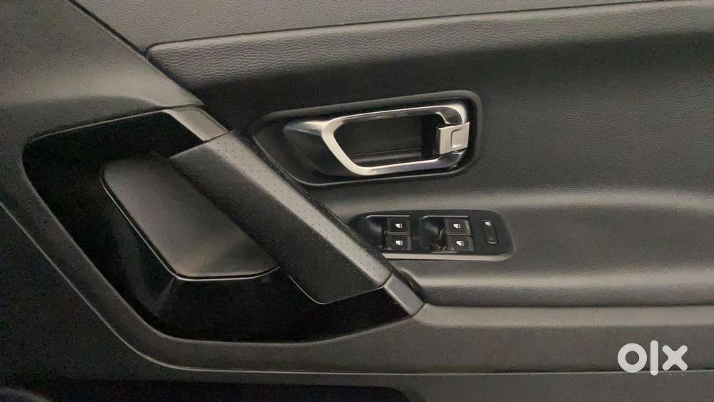 Tata Harrier Xz Plus Dark Edition, 2022, Diesel