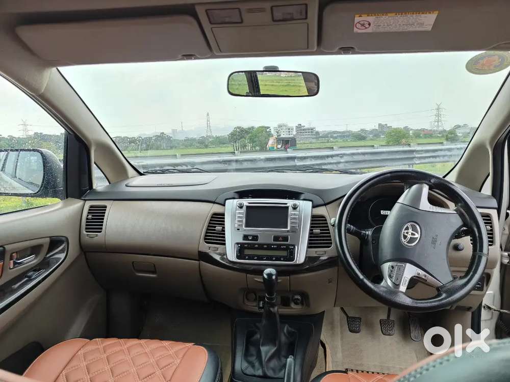 Toyota Innova 2016 Diesel Well Maintained