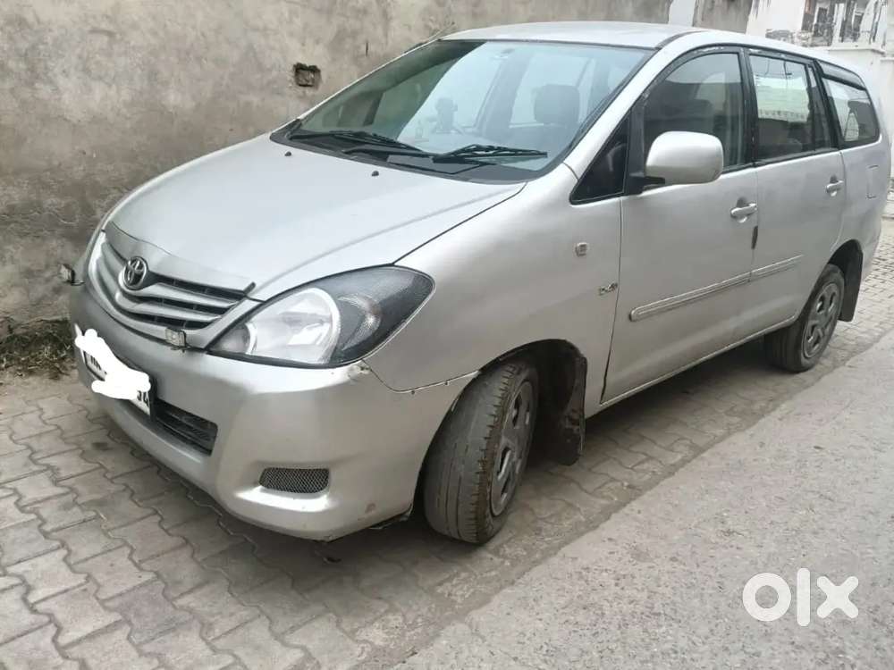 Toyota Innova Bharat Stage 2 Gaadi  In Very Nice Conditiontoyota Innov
