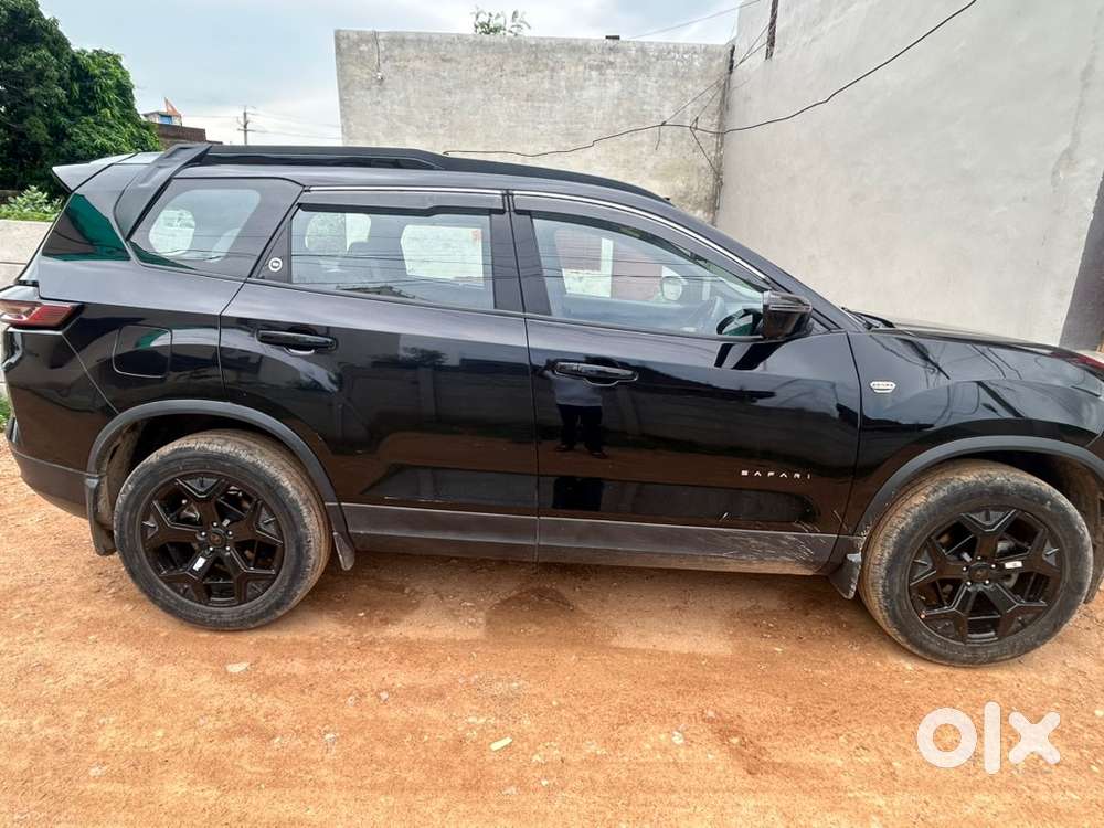 Tata Safari Diesel 2024