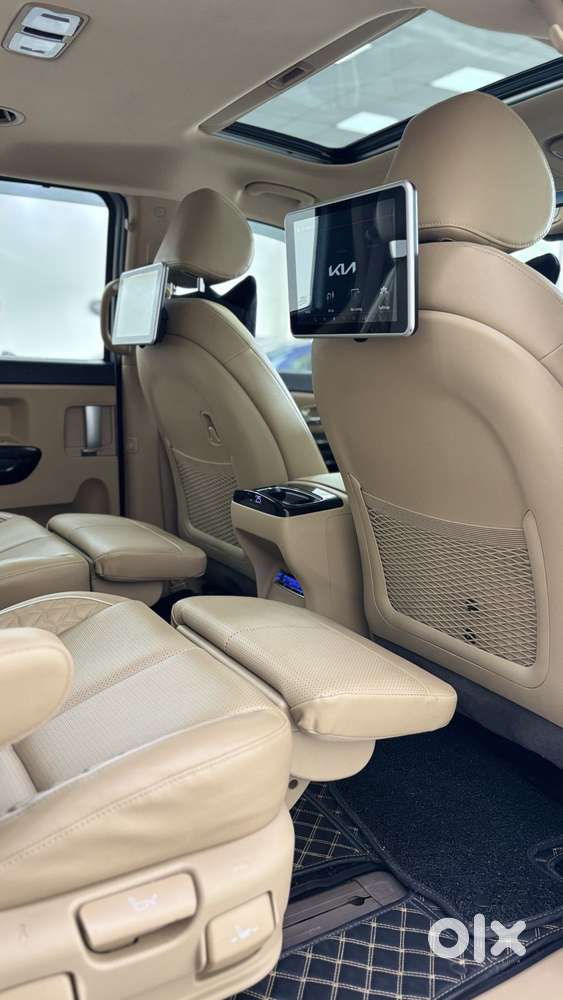 Kia Carnival Limousine Plus 7 Str, 2022, Diesel