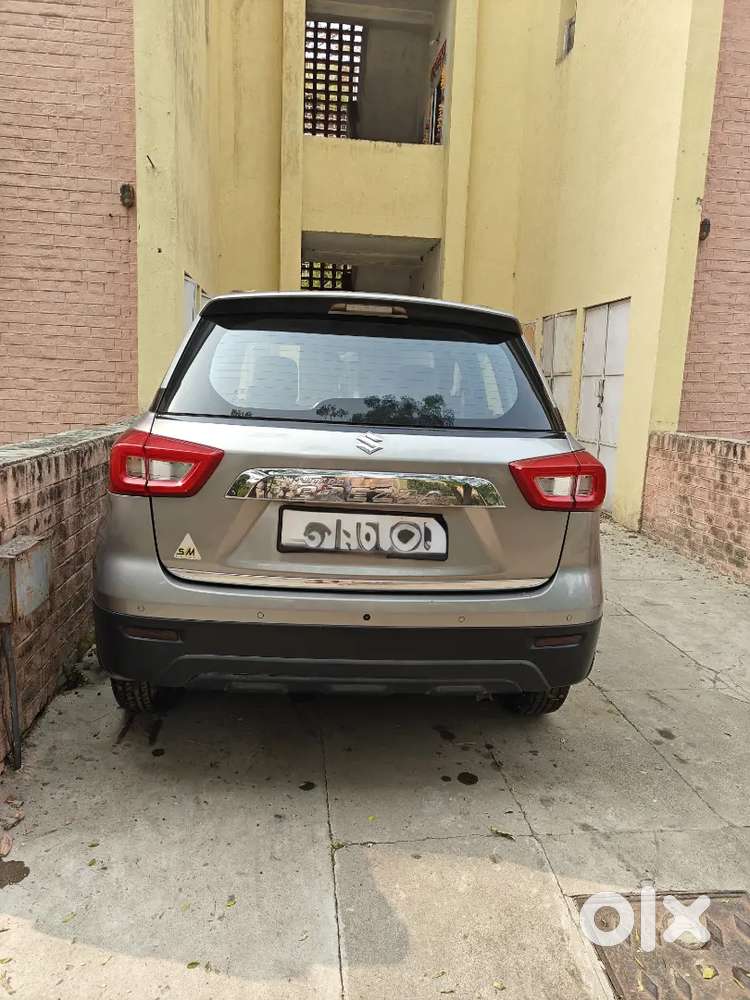 Maruti Suzuki Brezza 2021 Petrol 79500 Km Drive, Well Maintained.