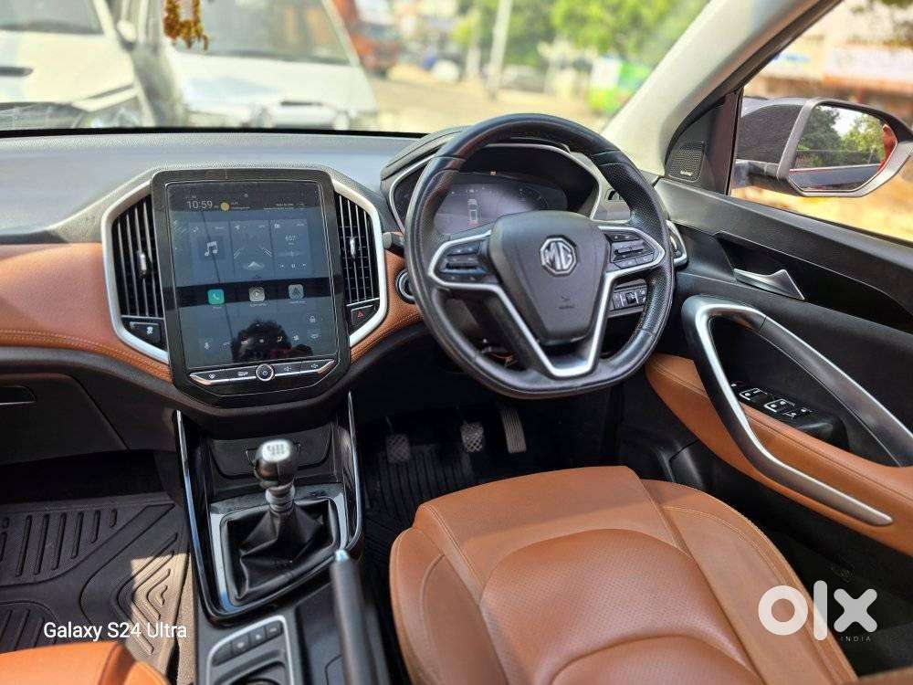 Mg Hector Plus Sharp Pro 2.0 Turbo Diesel 7 Str Dual Tone, 2021, Die..