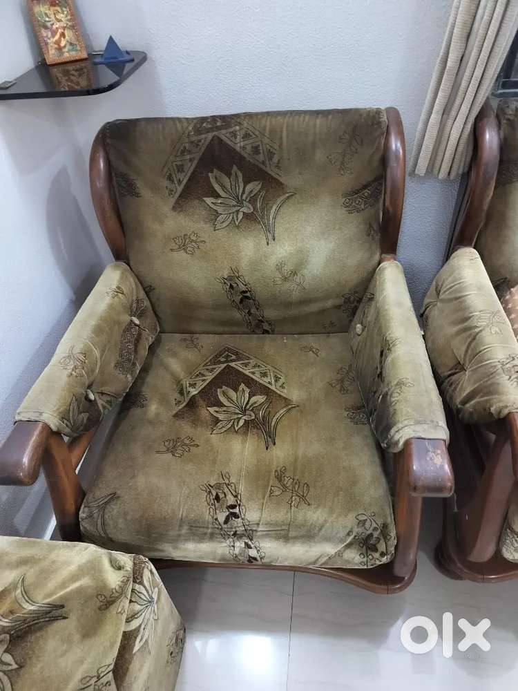 I want to sell SOFA
