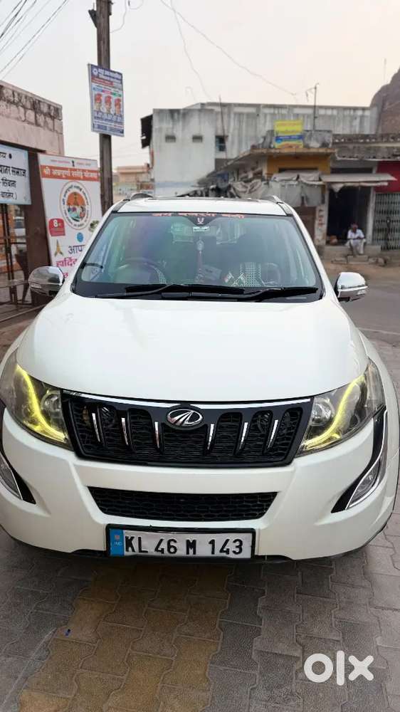 Mahindra Xuv500 2015