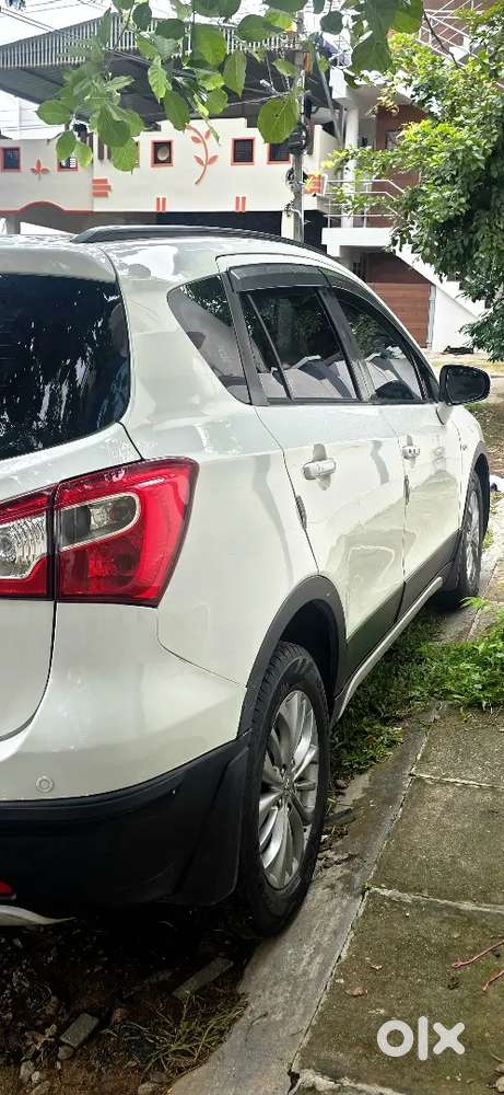 2018 Maruti Suzuki S-cross Zeta Diesel Manual  White  Well Maintaine