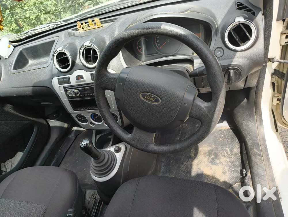 Ford Figo 1.2 Petrol 2012