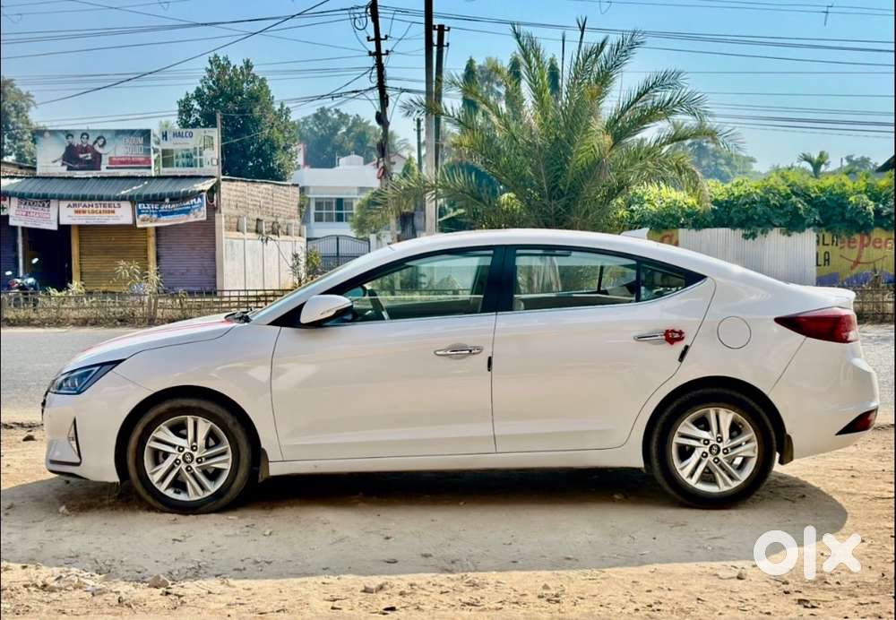 Hyundai Elantra Facelift Sx(o) At