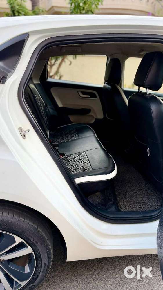 Tata Altroz 1.2 Xz Plus Petrol, 2023, Petrol