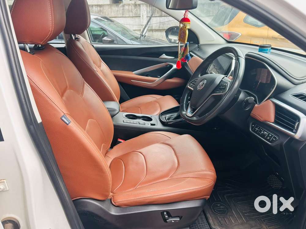 Mg Hector Plus, 2023, Petrol