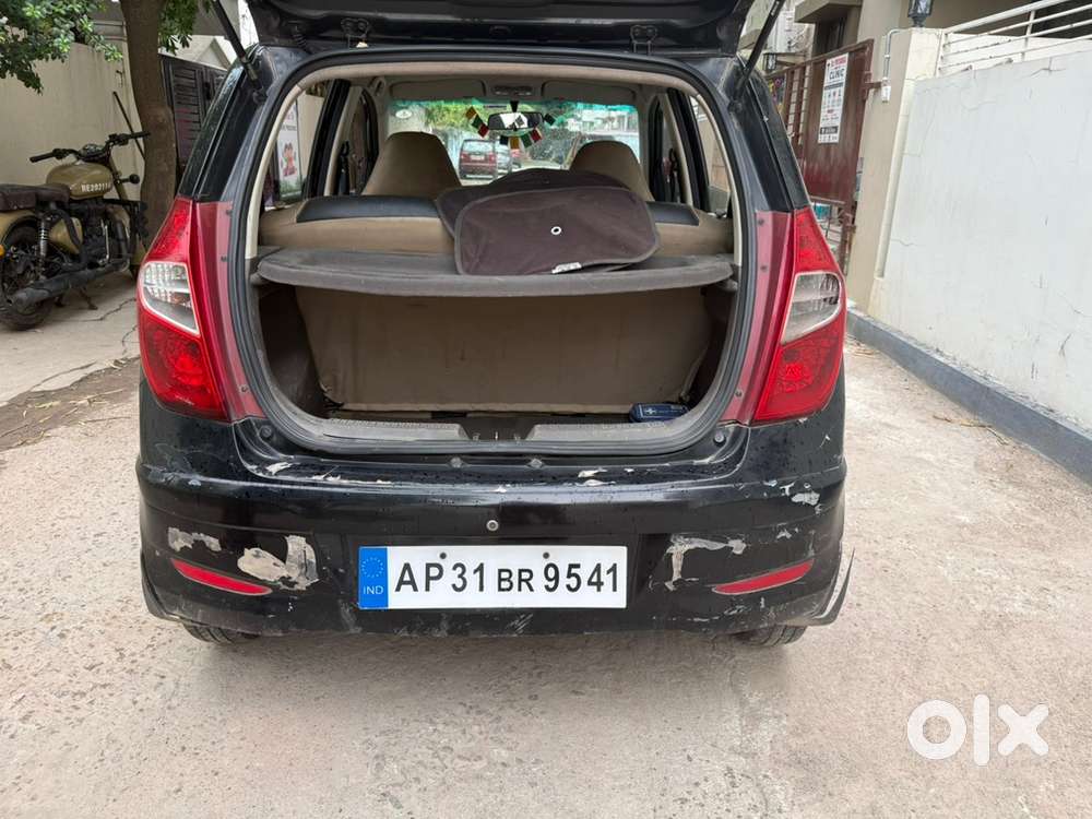 Hyundai I10 Petrol Manual 2011