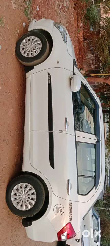Maruti Suzuki Swift Dzire Toor 2022 Petrol 180000 Km Driven