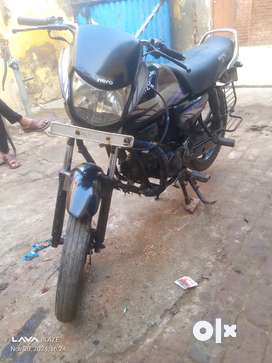 Buy Sell Second Hand Cd Deluxe in Hapur Used Bikes in Hapur OLX
