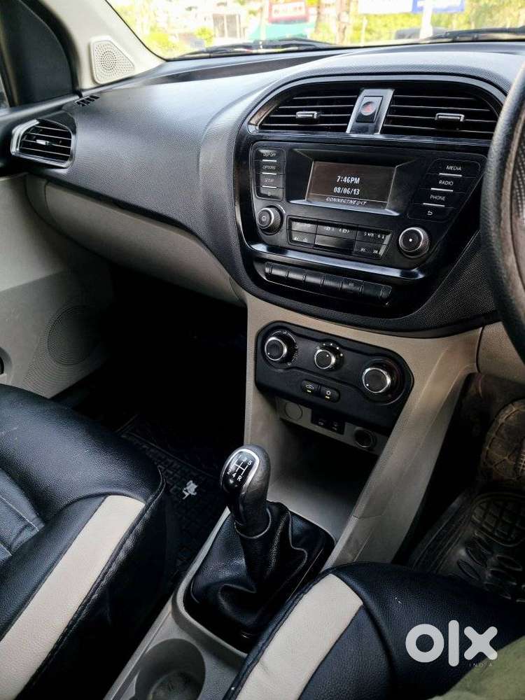 Tata Tiago 1.2 Revotron Xt (o), 2018, Petrol
