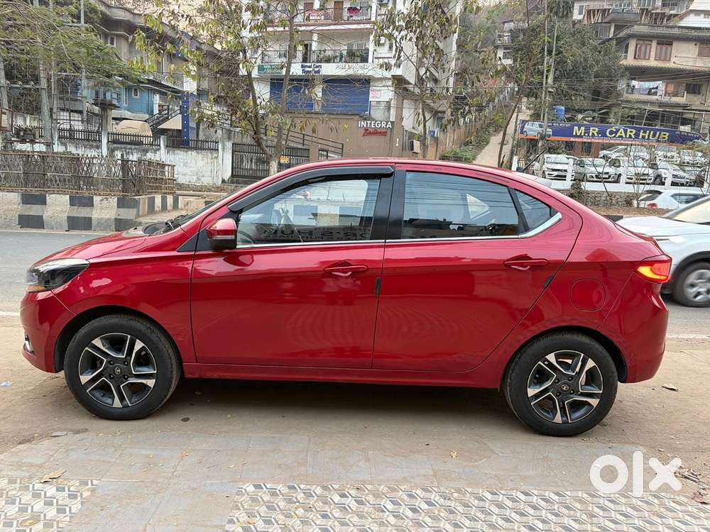Tata Tigor Petrol 2018