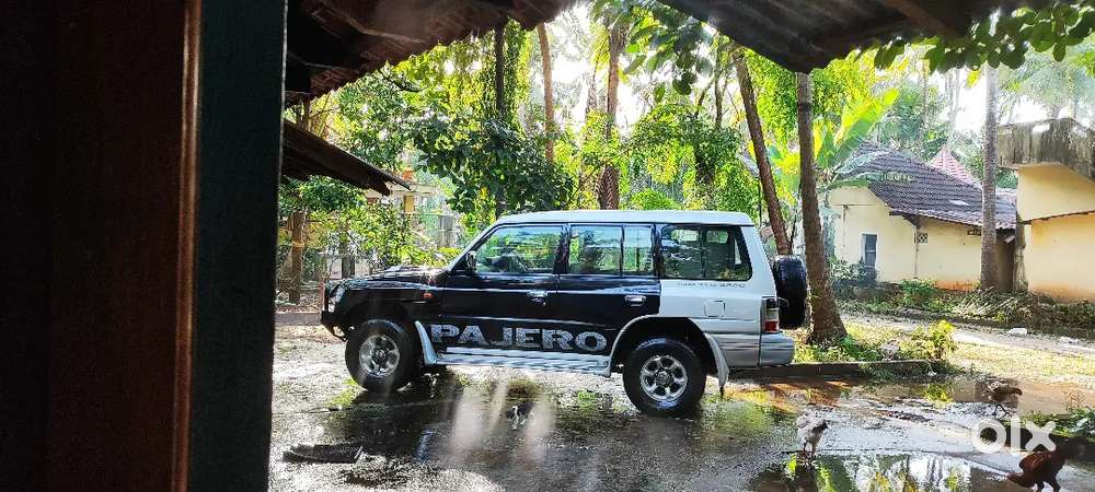 Mitsubishi Pajero 2010 Diesel 85000 Km Driven