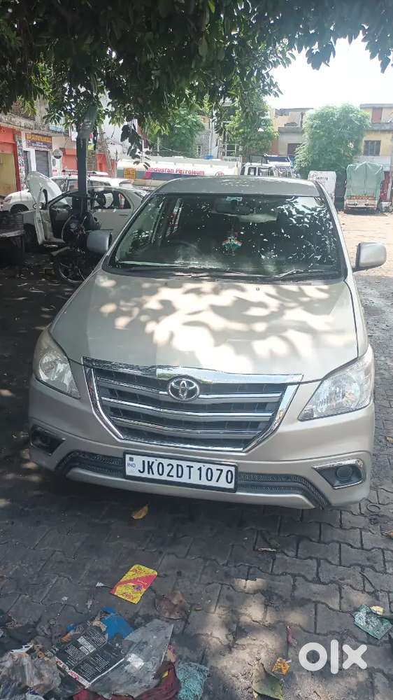 Toyota Innova Diesel 2015