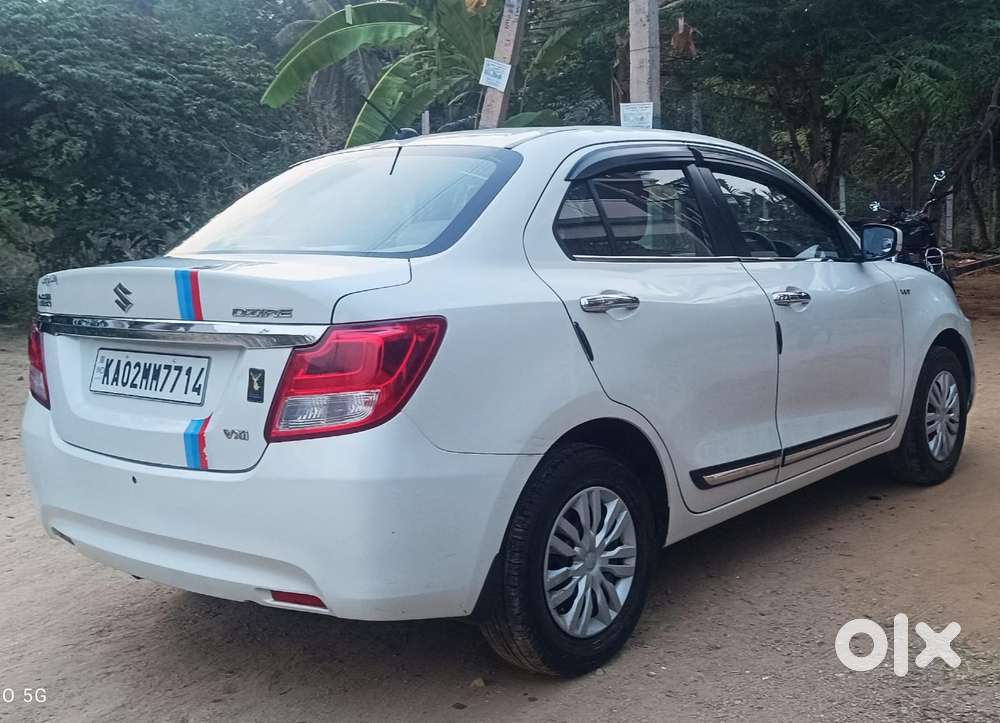 Maruti Suzuki Swift Dzire Vxi Optional, 2017, Petrol