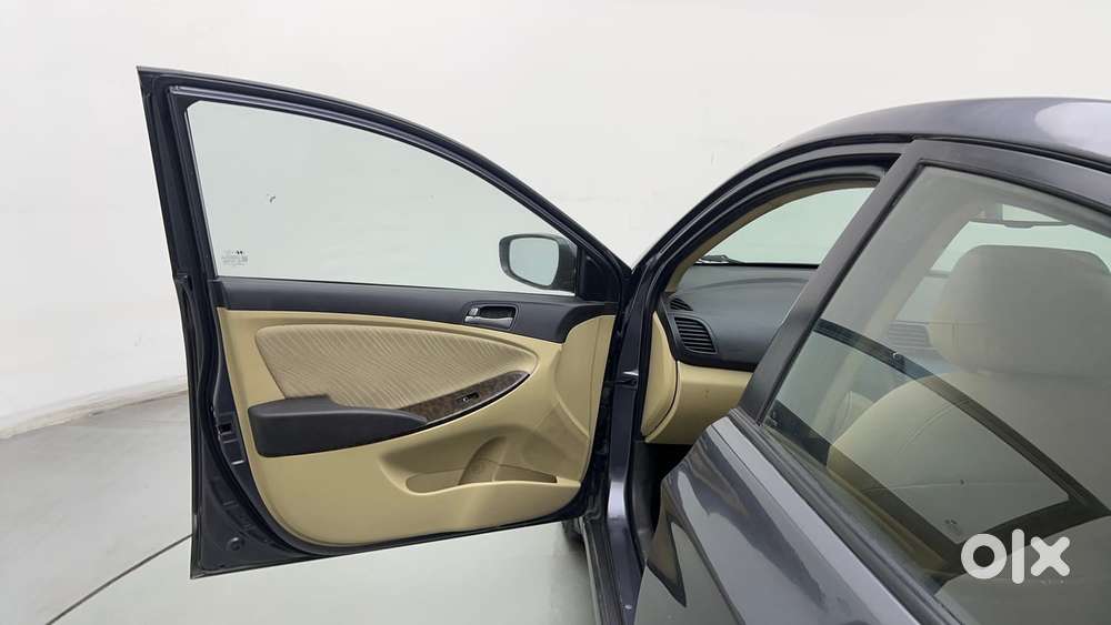 Hyundai Verna 1.6 Sx Vtvt, 2016, Petrol