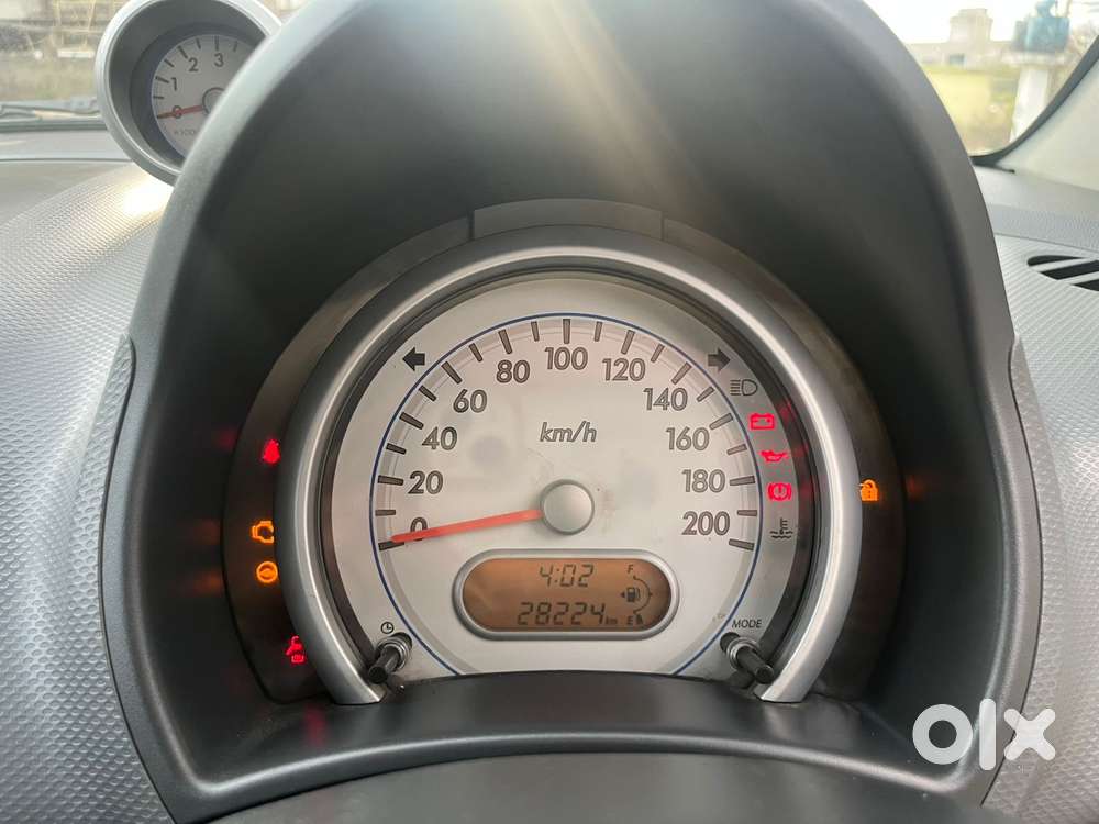 Maruti Suzuki Ritz 2009-2011 Vxi, 2011, Petrol
