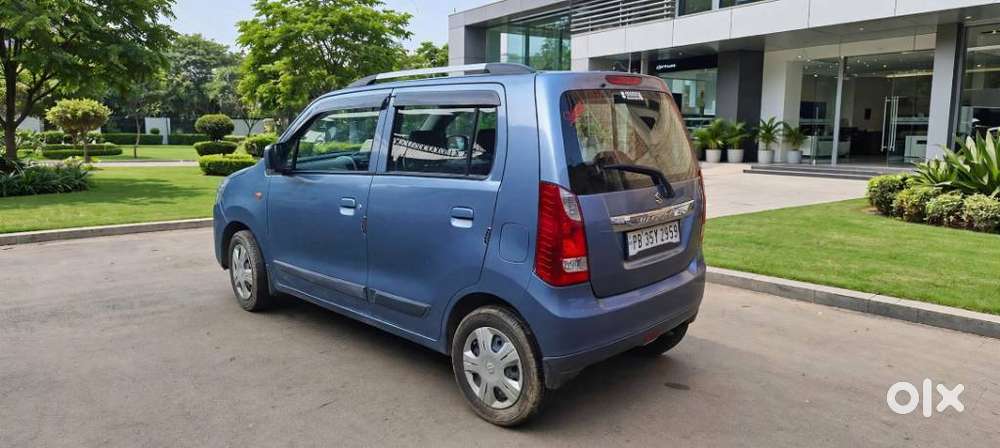 Maruti Suzuki Wagon R Vxi 1.0, 2016, Petrol