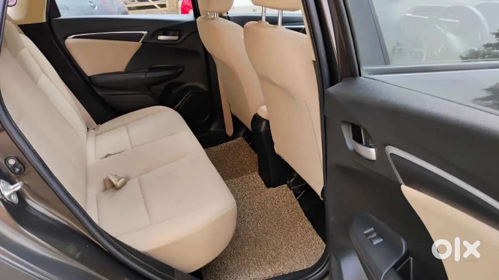 Honda Jazz Sunroof And Warranty