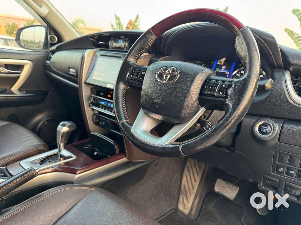 Toyota Fortuner 2.8 2wd Mt, 2016, Diesel