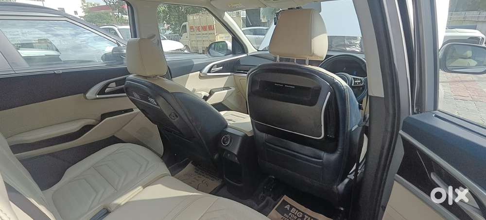 Kia Carens 1.5 Luxury Plus Turbo 7 Str, 2025, Petrol