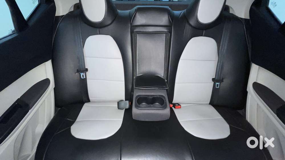 Tata Tigor Xza Plus, 2022, Petrol