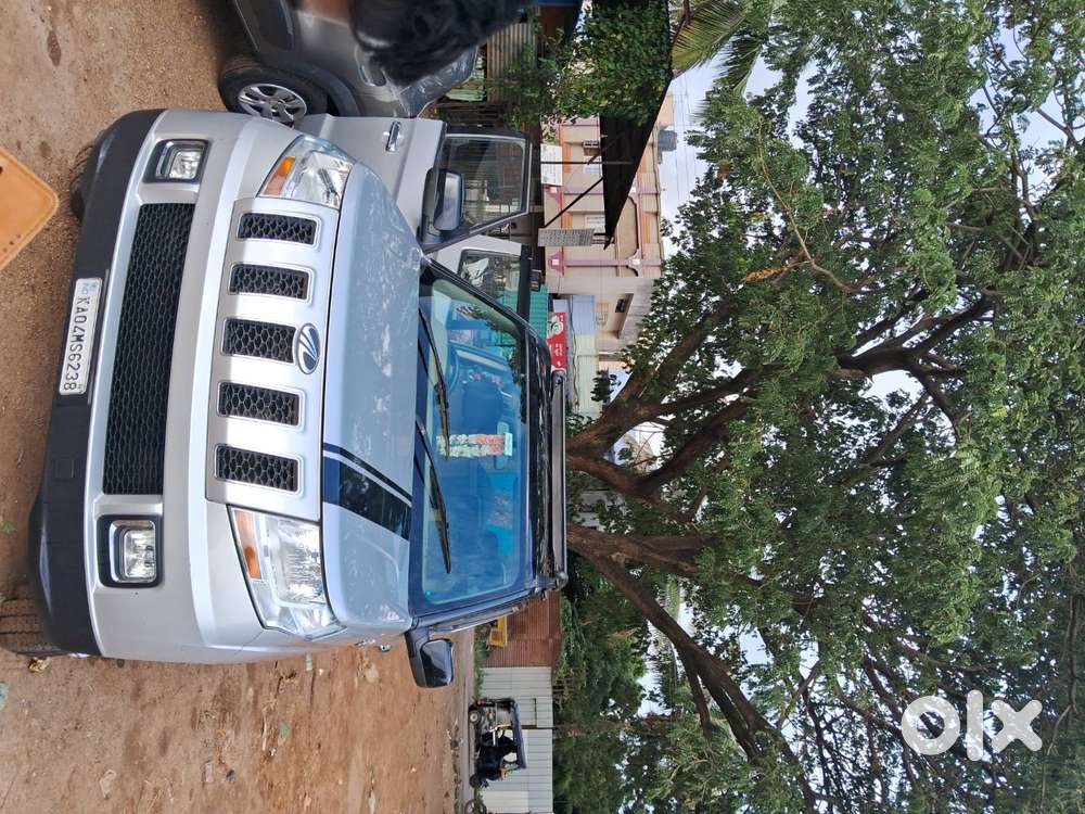 Mahindra Tuv 300 2016 Diesel 128600 Km Driven