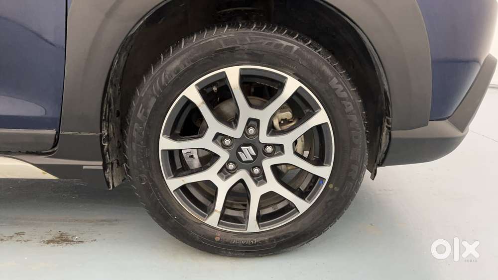 Maruti Suzuki Xl6 1.5 Zeta Mt, 2024, Petrol