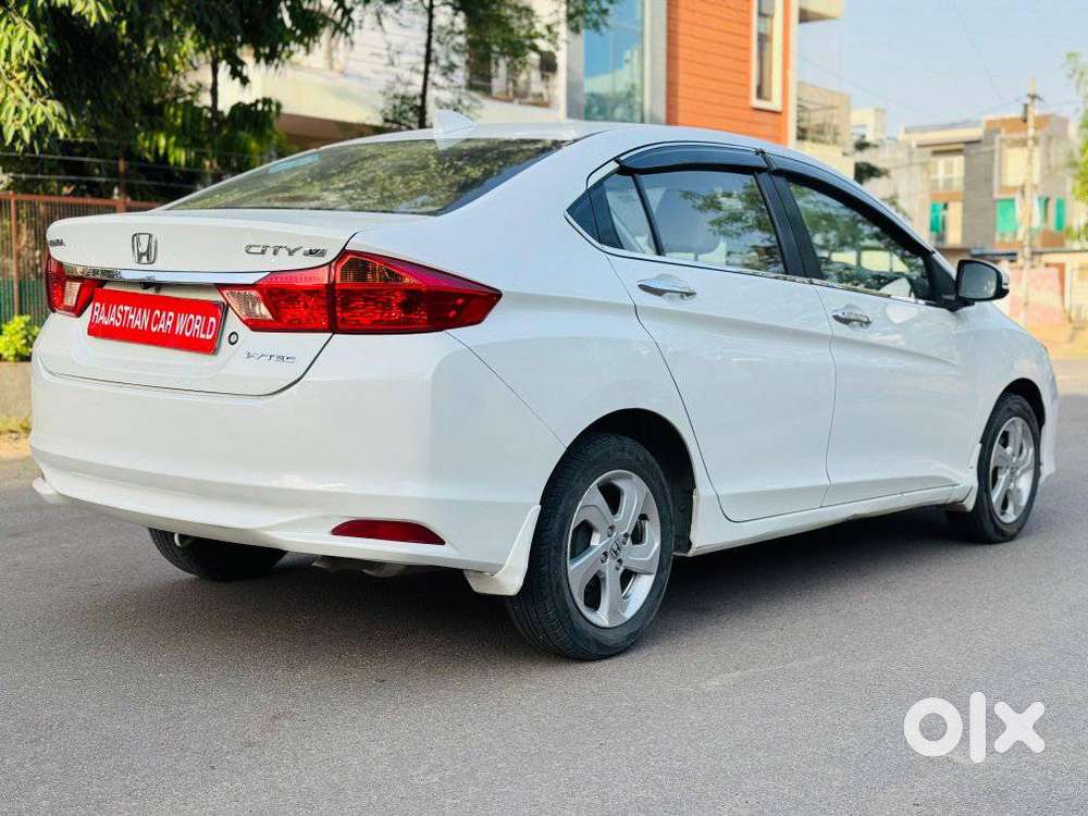 Honda City 2015-2017 I Vtec V, 2016, Petrol