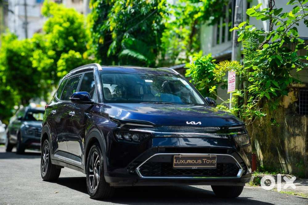 Kia Carens Luxury (o)1.5 Diesel At 7 Str, 2022, Diesel