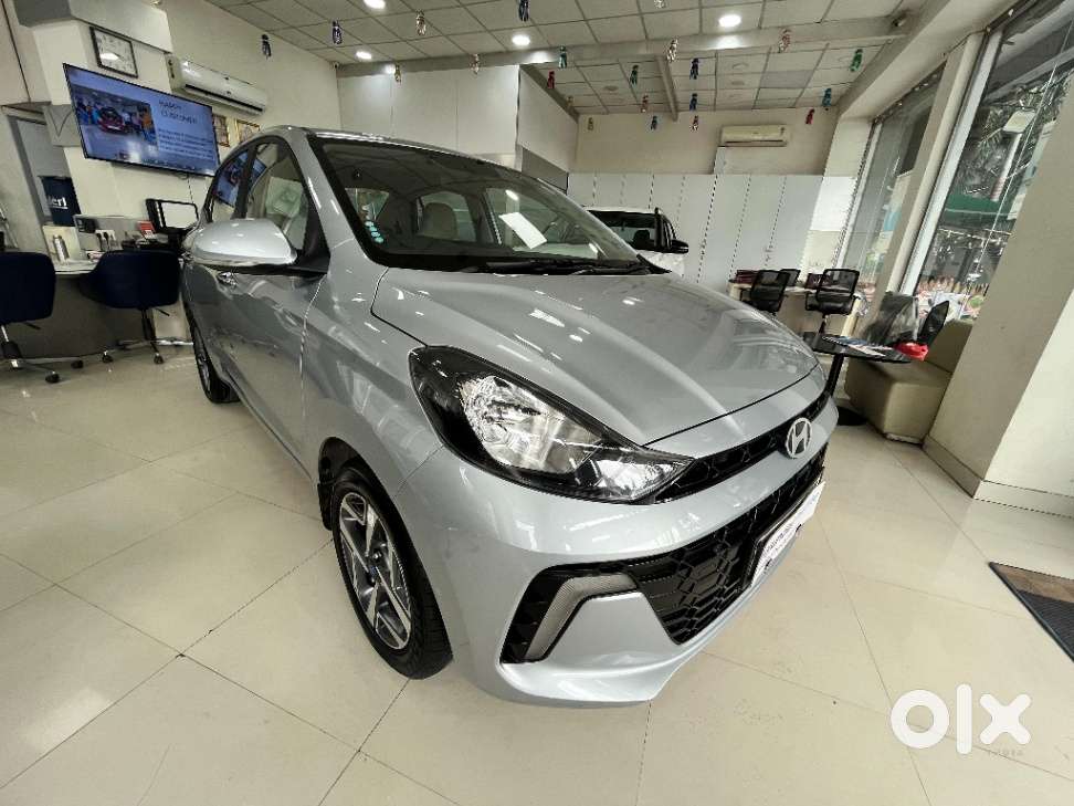 Hyundai Aura 1.2 Sx Cng, 2024, Petrol