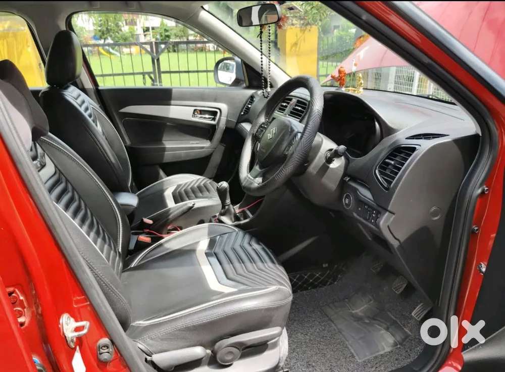 Maruti Suzuki Brezza 1.5 Zxi Smart Hybrid, 2021, Petrol