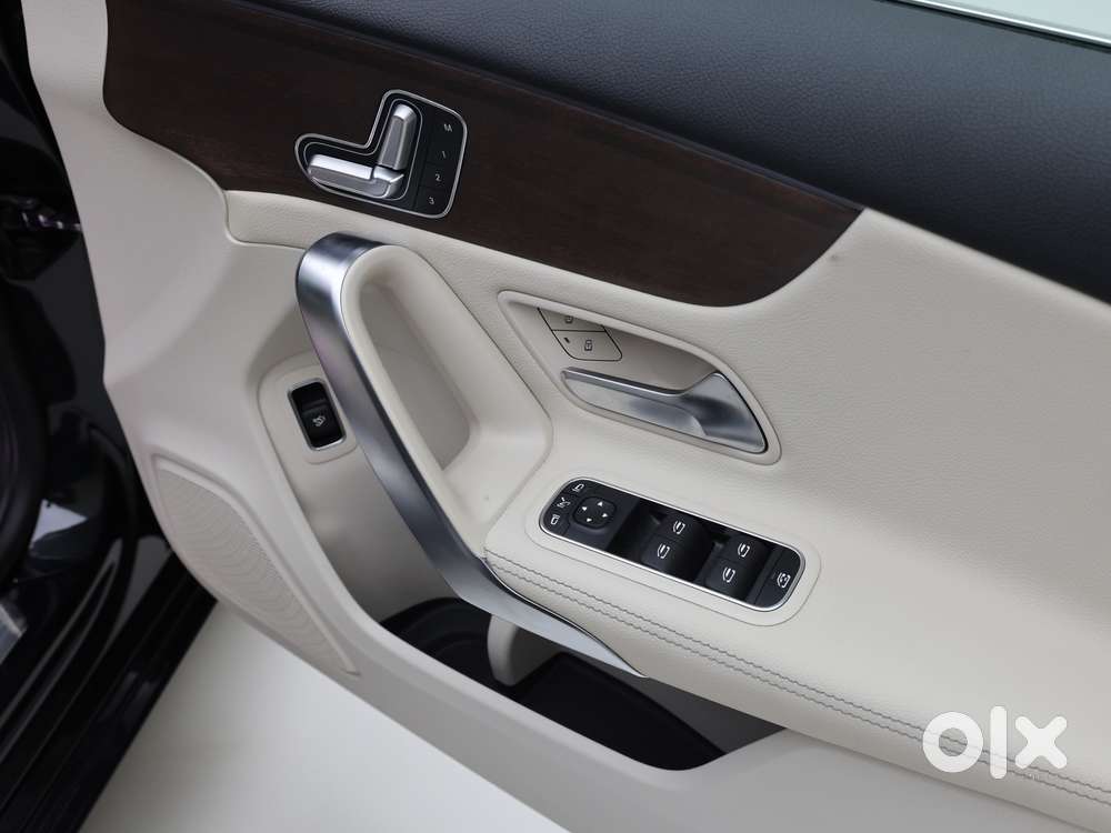 Mercedes-benz A-class Limousine 200, 2022, Petrol