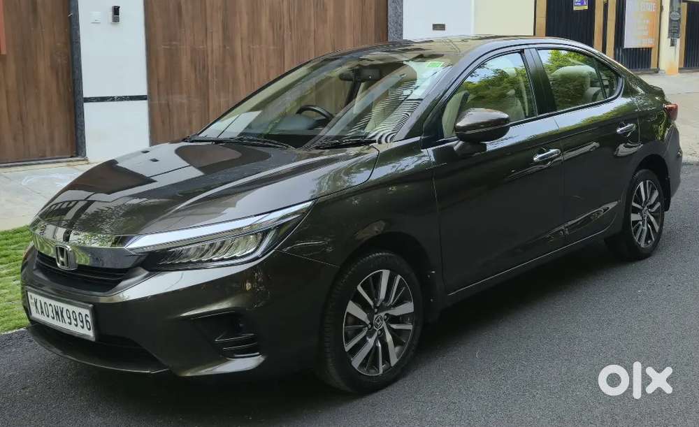 Honda City Zx Cvt (automatic) With Sunroof And Fancy Number