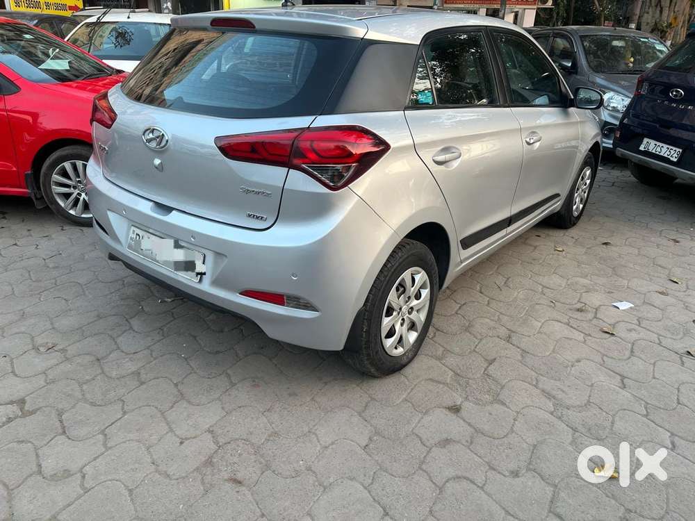 Hyundai I20 Sportz 1.2 Bs-iv, 2015, Petrol