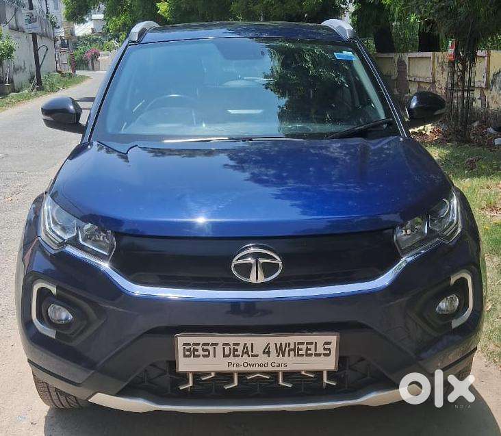 Tata Nexon 1.2 Revotron Xza Plus Premium, 2023, Petrol