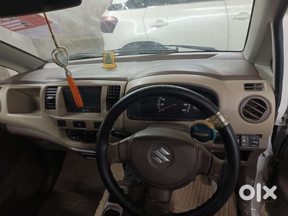 Maruti Suzuki Estilo Lxi Cng, 2014, Cng & Hybrids