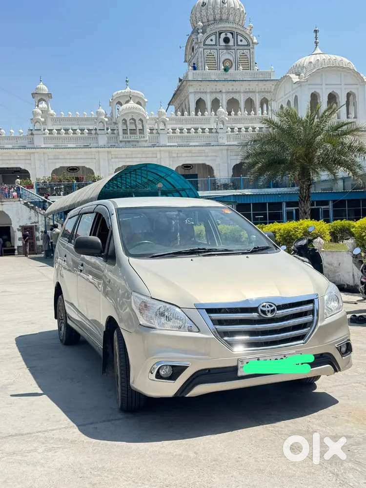 Toyota Innova 2015 Diesel Well Maintained